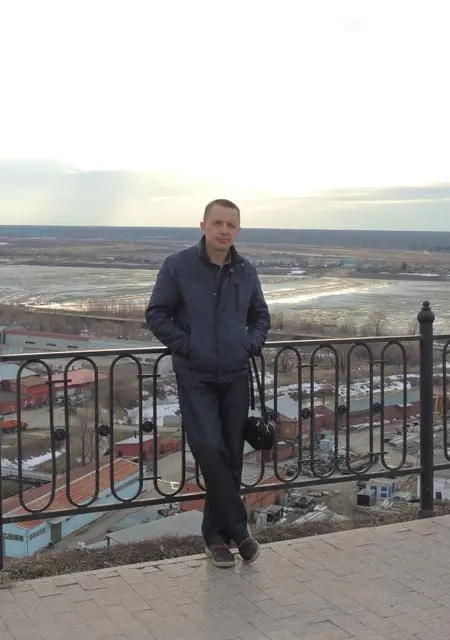 Роман из Шахт, ищу на сайте постоянные отношения