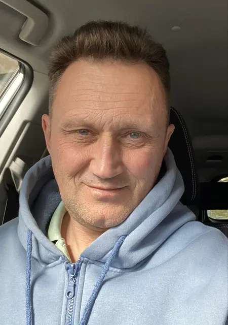 Сергей из Химок, мне 54, познакомлюсь без обязательств