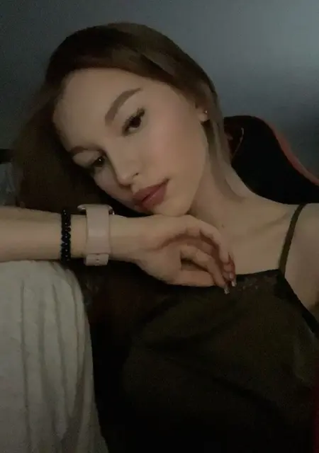 Ева из Симферополя, мне 21, познакомлюсь для постоянных отношений