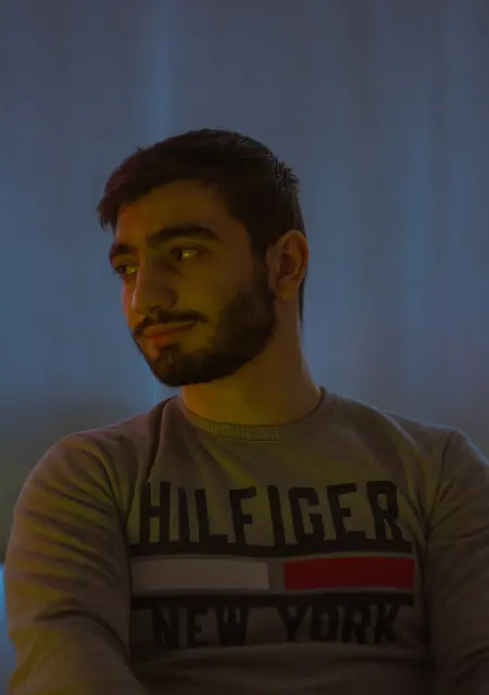 Я Сослан, 23, из Владикавказа, ищу знакомства на одну ночь