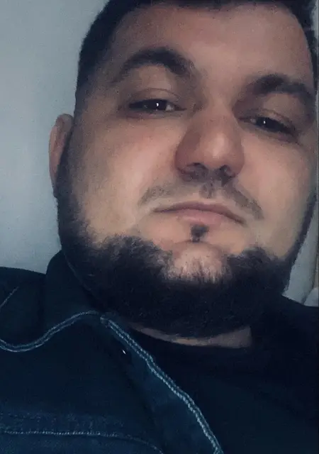 Я Leonid, 29, из Череповца, ищу знакомство для общения