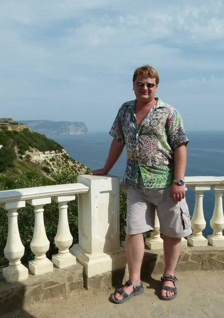 Михаил из Рузы, мне 46, познакомлюсь на одну ночь