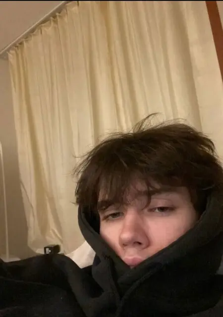 Я Yakov, 24, знакомлюсь без обязательств в Брянске