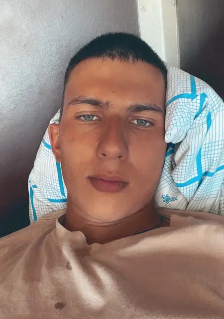 Я Ali, 26, знакомлюсь на одну ночь в Димитровграде