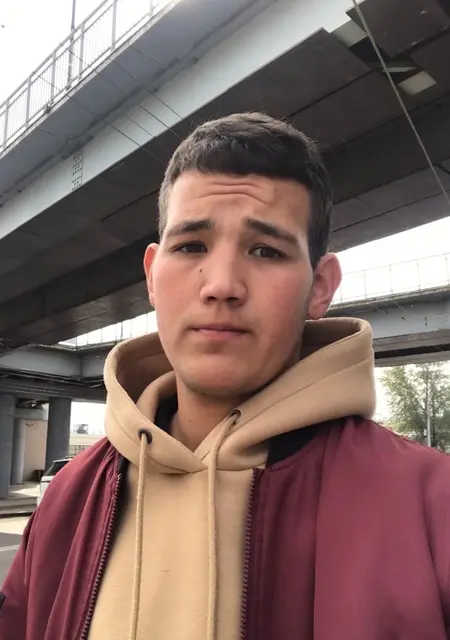 Я Антон, 23, знакомлюсь без обязательств в Иркутске
