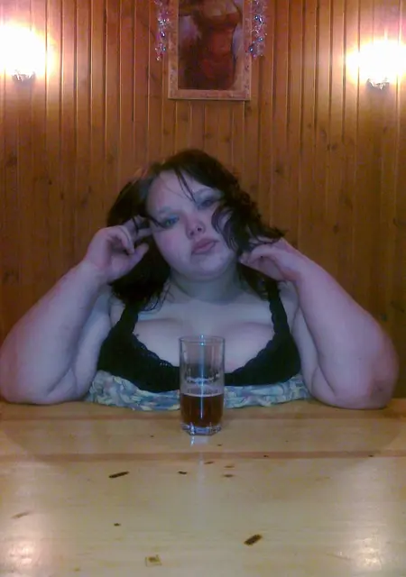 Я Катя, 37, знакомлюсь без обязательств в Кургане