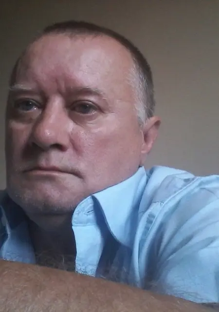 Я Viktor, 65, из Домодедова, ищу знакомства на одну ночь