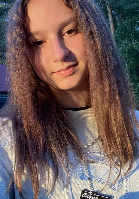 Я Ксюша, 18, из Пензы, ищу знакомство для постоянных отношений