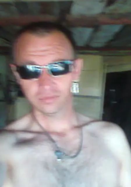 Я Андрей, 48, из Томска, ищу знакомства без обязательств