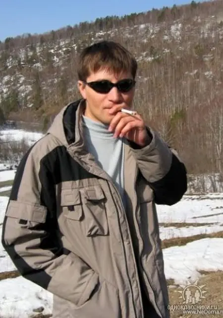 Я Владимир, 55, из Архангельска, ищу знакомство для вирта