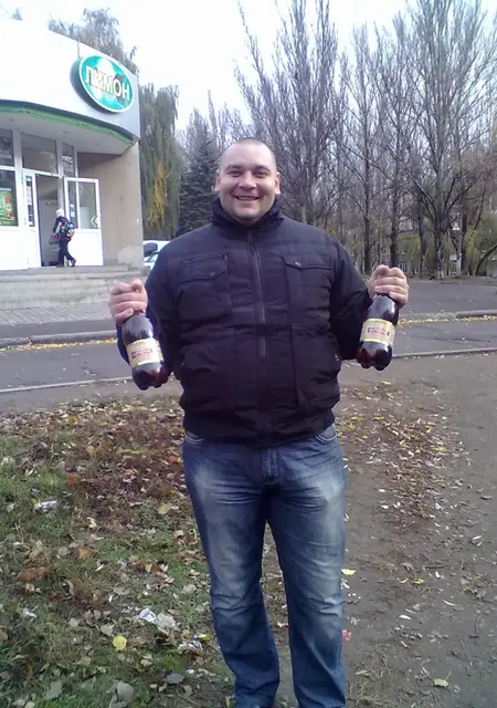 Я Юра, 46 років з Макіївки, шукаю знайомство для постійних стосунків