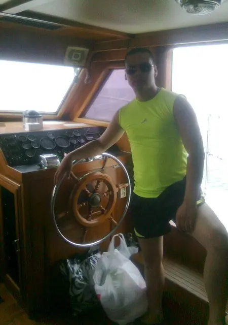 Я Андрей, 38, знакомлюсь без обязательств в Нерюнгри