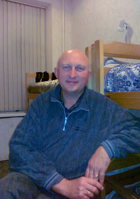 Я Степан, 54, из Великого Новгорода, ищу знакомства без обязательств