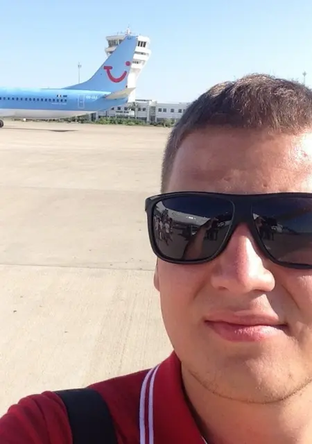 Я Юрий, 33, знакомлюсь на одну ночь в Невьянске