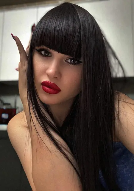 Альвина из Улан-Удэ, мне 23, познакомлюсь для общения