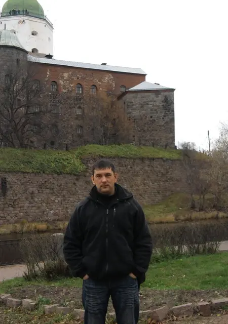 Олег из Петрозаводска, ищу на сайте знакомства на одну ночь