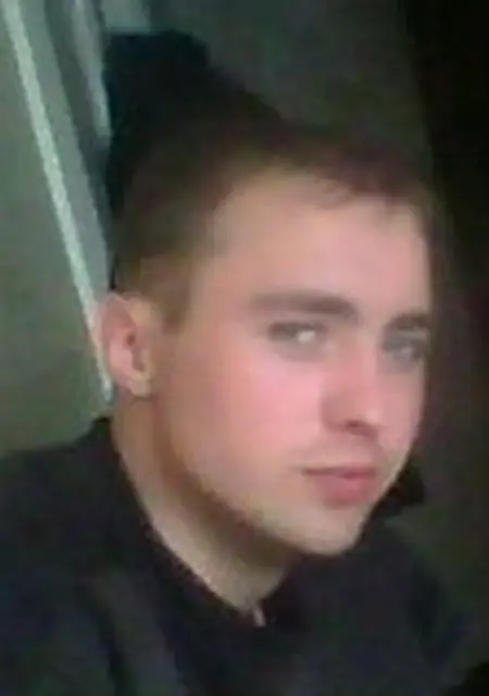 Я Yura, 34, знакомлюсь на одну ночь в Вяземском