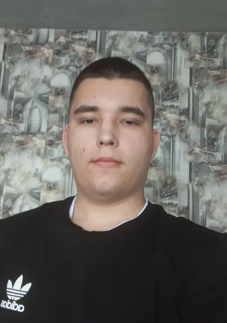 Кирилл Шиповник из Череповца, ищу на сайте знакомства на одну ночь