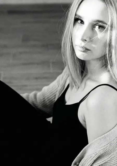 Лиза из Краснодара, ищу на сайте приятное времяпровождение