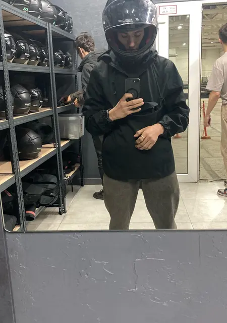 Я Сергей, 21, знакомлюсь для вирта в Москве