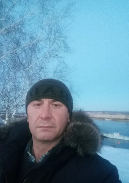 Я Evgeniy, 45, знакомлюсь без обязательств в Усолье-Сибирском