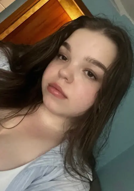 Диана из Хабаровска, мне 20, познакомлюсь для приятного времяпровождения