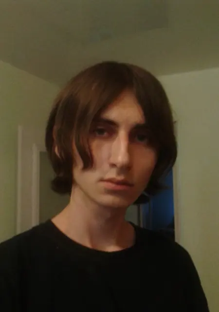 Я Михаил, 30, знакомлюсь без обязательств в Томске