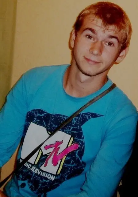 Sergio з Сум, шукаю на сайті вірт