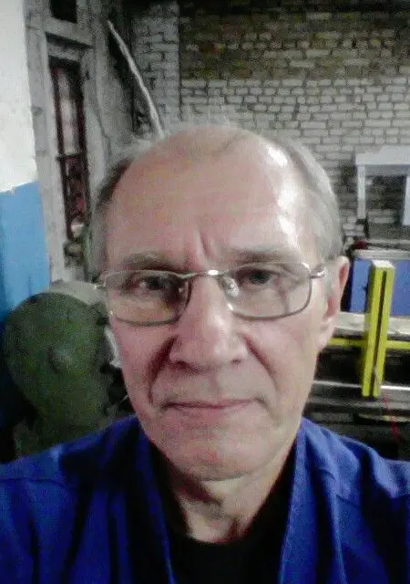 Я Анатолий, 68, из Домодедова, ищу знакомства на одну ночь