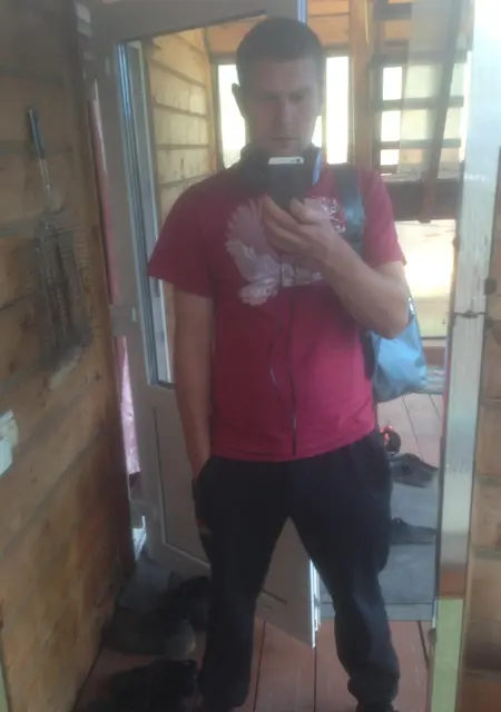 Андрей из Горно-Алтайска, мне 28, познакомлюсь для постоянных отношений