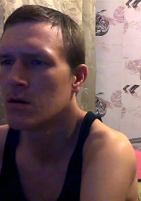 Я Роман, 37, из Балакова, ищу знакомство для постоянных отношений