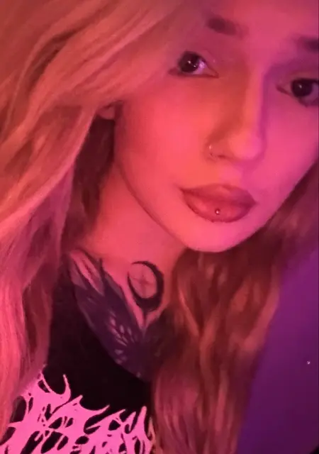 Кошка из Нижнего Новгорода, мне 18, познакомлюсь без обязательств