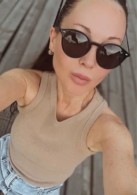 Я Анастасия, 39, знакомлюсь для вирта в Москве