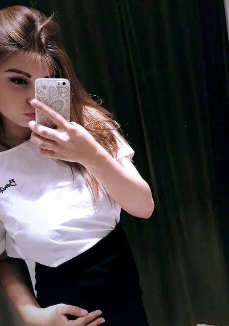 Ева из Архангельска, мне 25, познакомлюсь на одну ночь