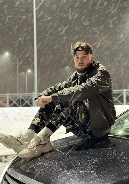 Я Даниэль, 28, из Калининграда, ищу знакомство для совместных путешествий