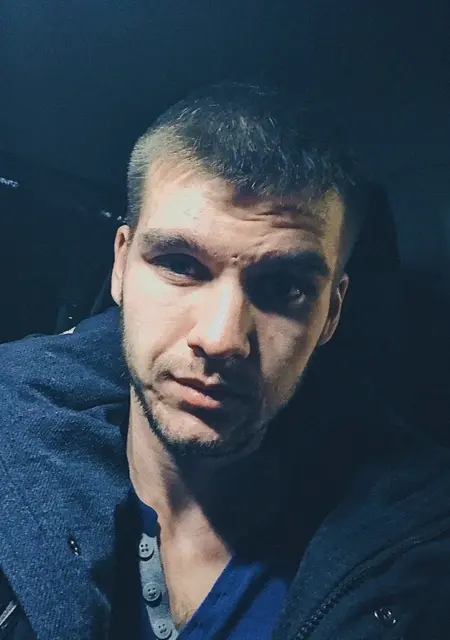 Андрей из Смоленска, мне 27, познакомлюсь на одну ночь