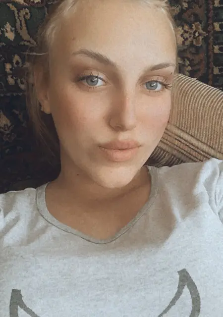 Катя из Гулькевичей, ищу на сайте общение