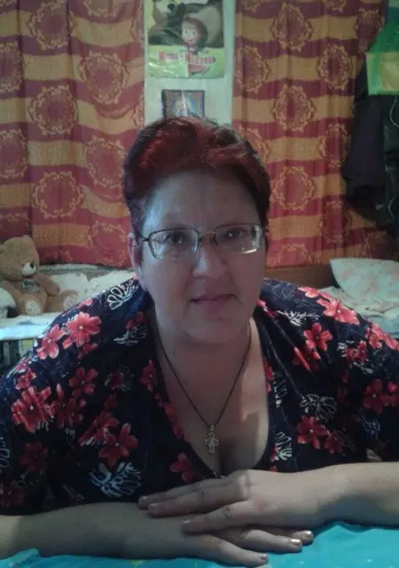 Наталья из Изобильного, мне 44, познакомлюсь на одну ночь