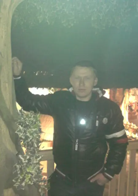 Макс из Старого Оскола, мне 41, познакомлюсь для общения