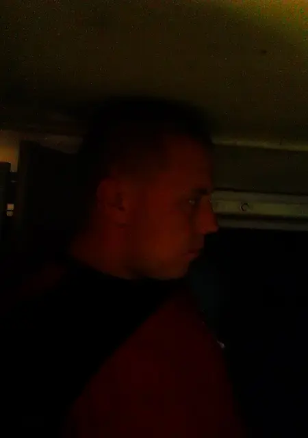 Александр из Бора, ищу на сайте знакомства на одну ночь