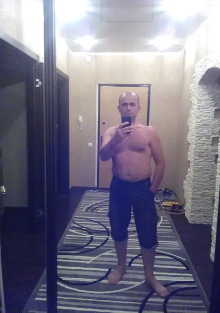 Я Макс, 50, из Бреста, ищу знакомство для дружбы