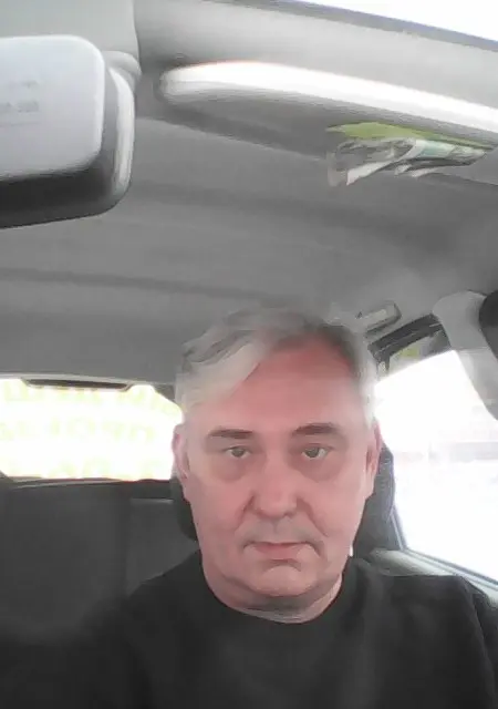 Я Владимир, 62, знакомлюсь без обязательств в Саранске