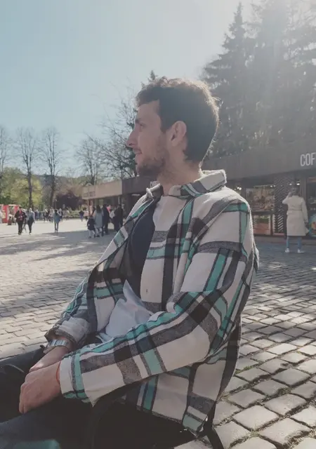 Я Rafael, 35, из Калининграда, ищу знакомства без обязательств