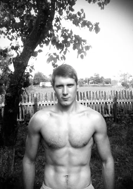 Олег з Луцька, шукаю на сайті знайомства на одну ніч