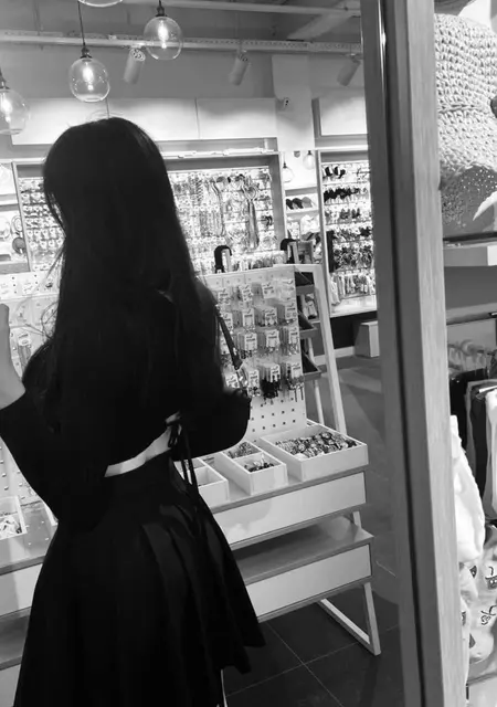 Я Кристина, 23, из Омска, ищу знакомство для вирта