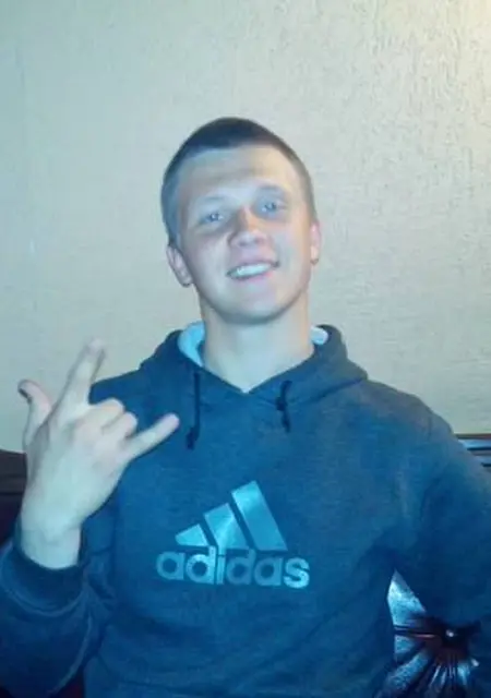 Я Денис, 33, из Заполярного, ищу знакомство для постоянных отношений