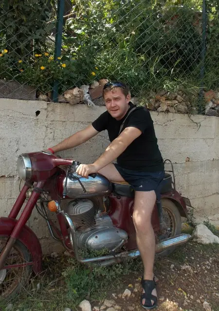 Andry из Искитима, ищу на сайте знакомства на одну ночь