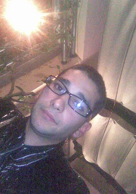 Я Sasa, 36, из Кишинёва, ищу знакомства без обязательств