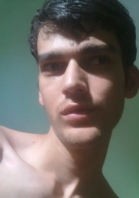 Я Максим, 38, из Почепа, ищу знакомства на одну ночь