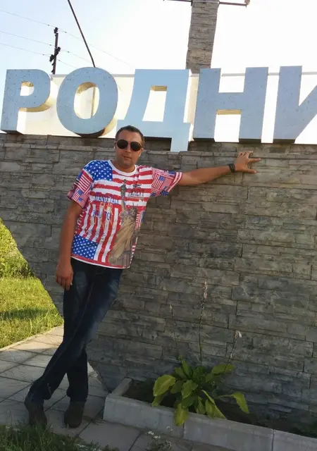 Я Максим, 46, знакомлюсь для постоянных отношений в Родниках